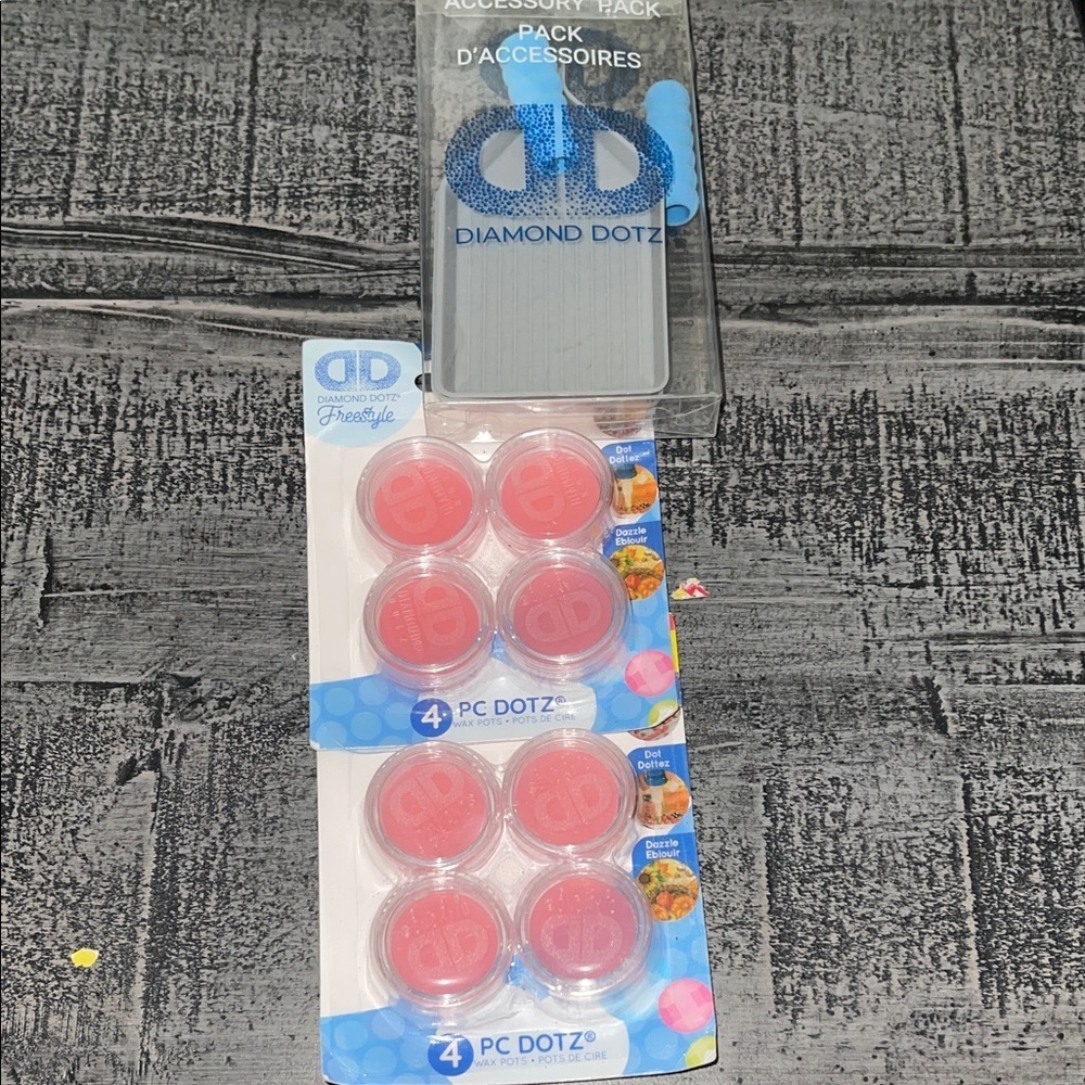 Diamond Supply Co. Blue and Pink Dotz Accessory Pack